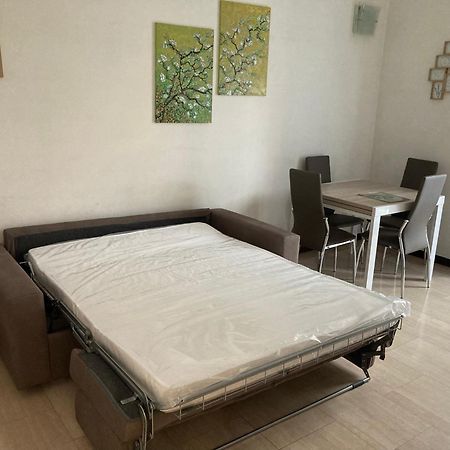 Youhome Millelire Apartment Милан Экстерьер фото